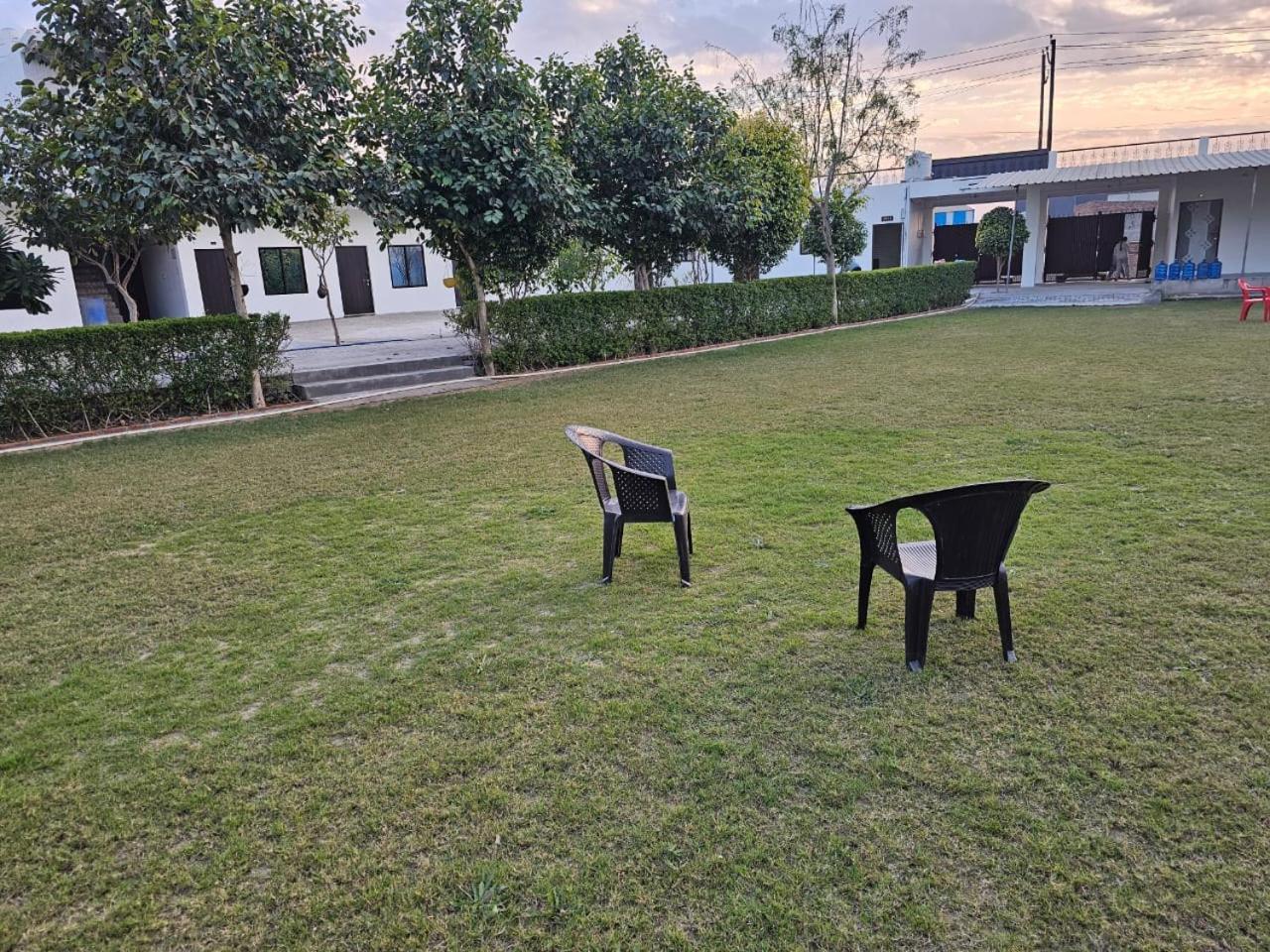 Govind Resort ماثورا المظهر الخارجي الصورة